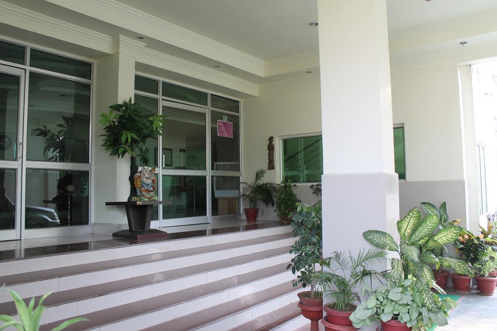 Bodhgaya Gautam Hotel Bagian luar foto