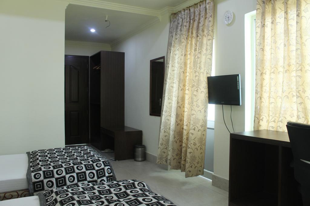 Bodhgaya Gautam Hotel Ruang foto