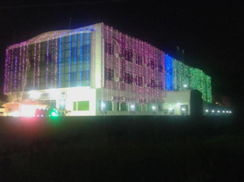 Bodhgaya Gautam Hotel Bagian luar foto