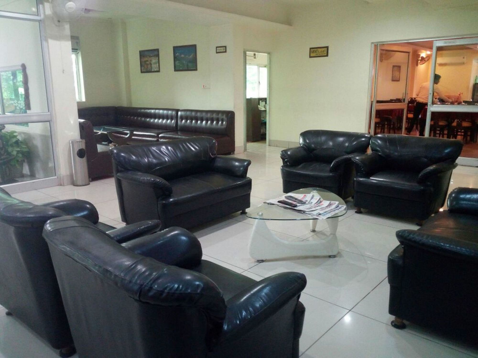 Bodhgaya Gautam Hotel Bagian luar foto